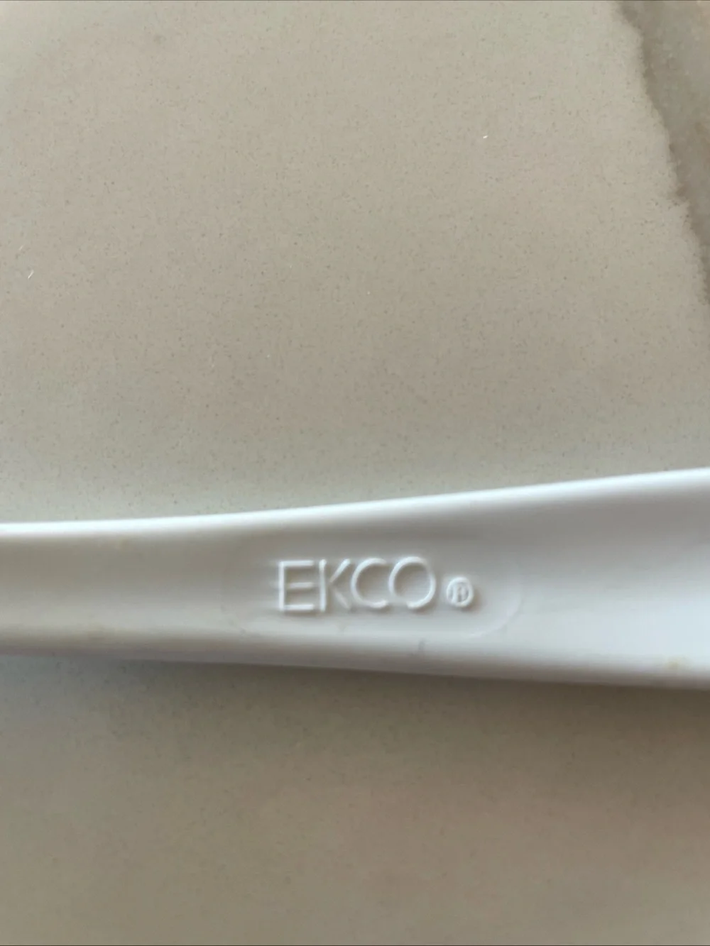 Ekco multipurpose white